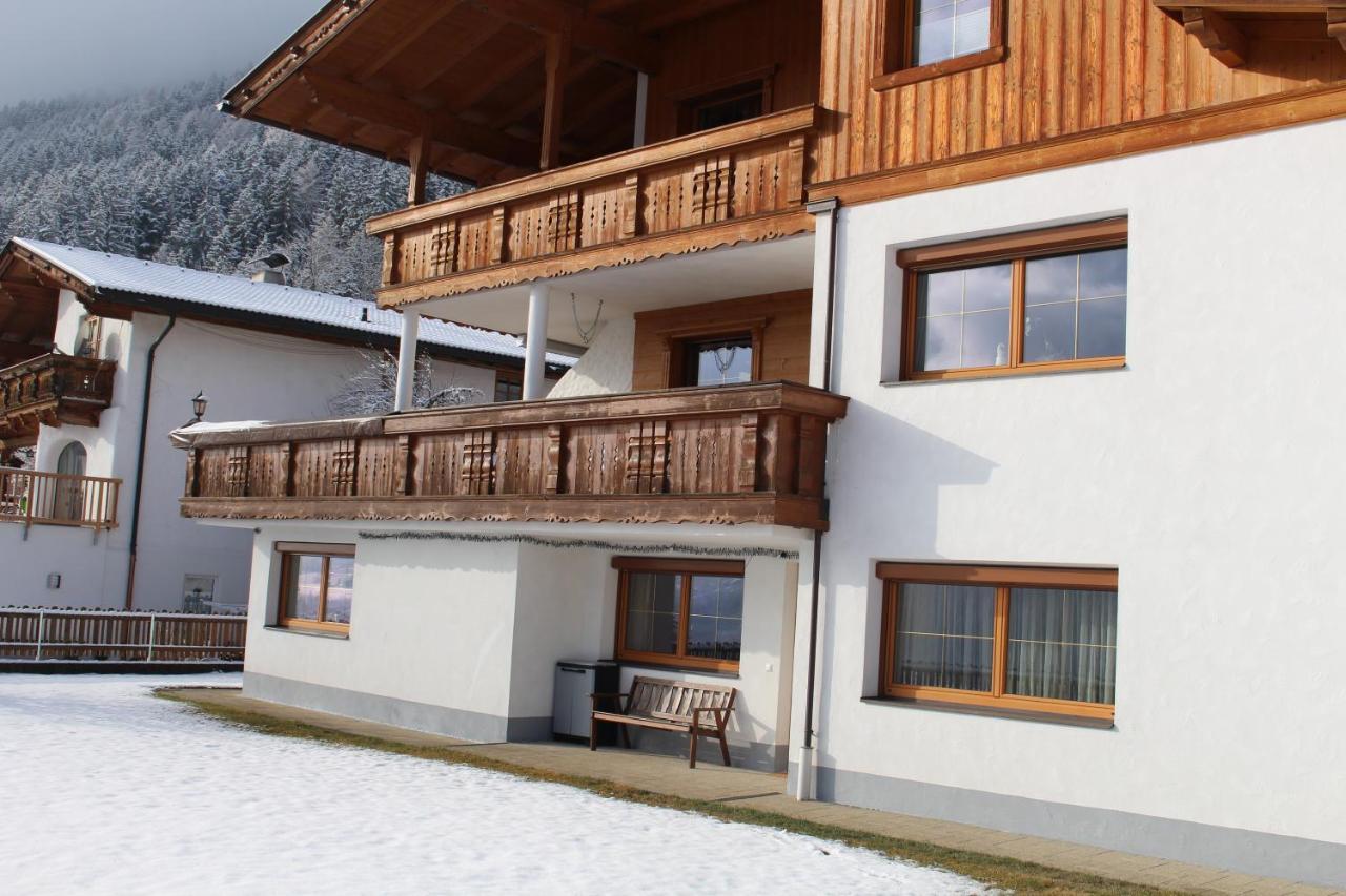 Ferienwohnung Auszeit Stubai Fulpmes Zewnętrze zdjęcie